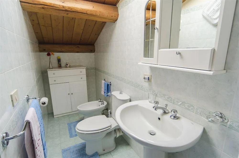 Residence Acquamarina Stazzo 0*,