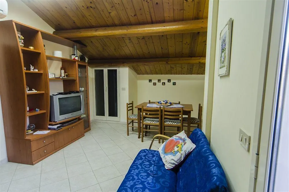 Apartment Residence Acquamarina Stazzo