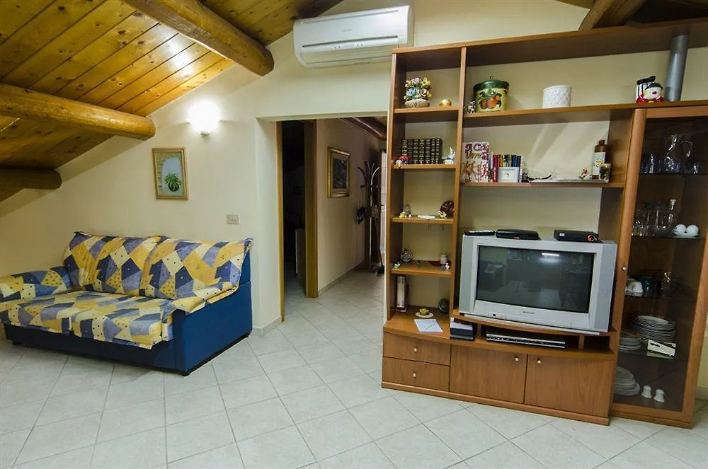 Residence Acquamarina Stazzo
