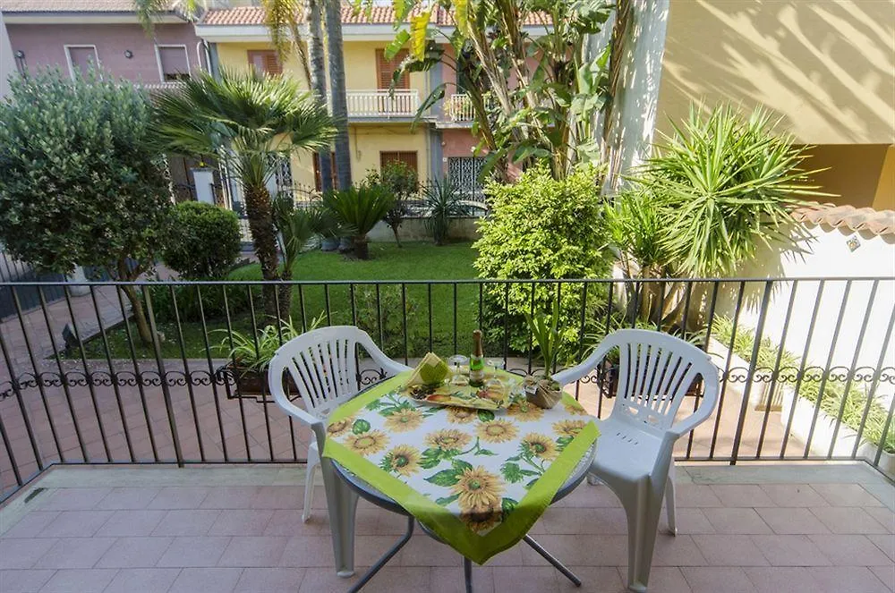 Apartment Residence Acquamarina Stazzo Italy