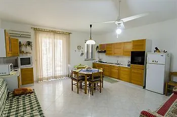 Residence Acquamarina Stazzo Apartment