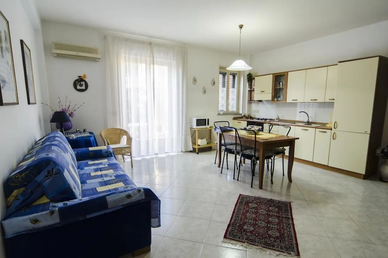 Apartment Residence Acquamarina Stazzo